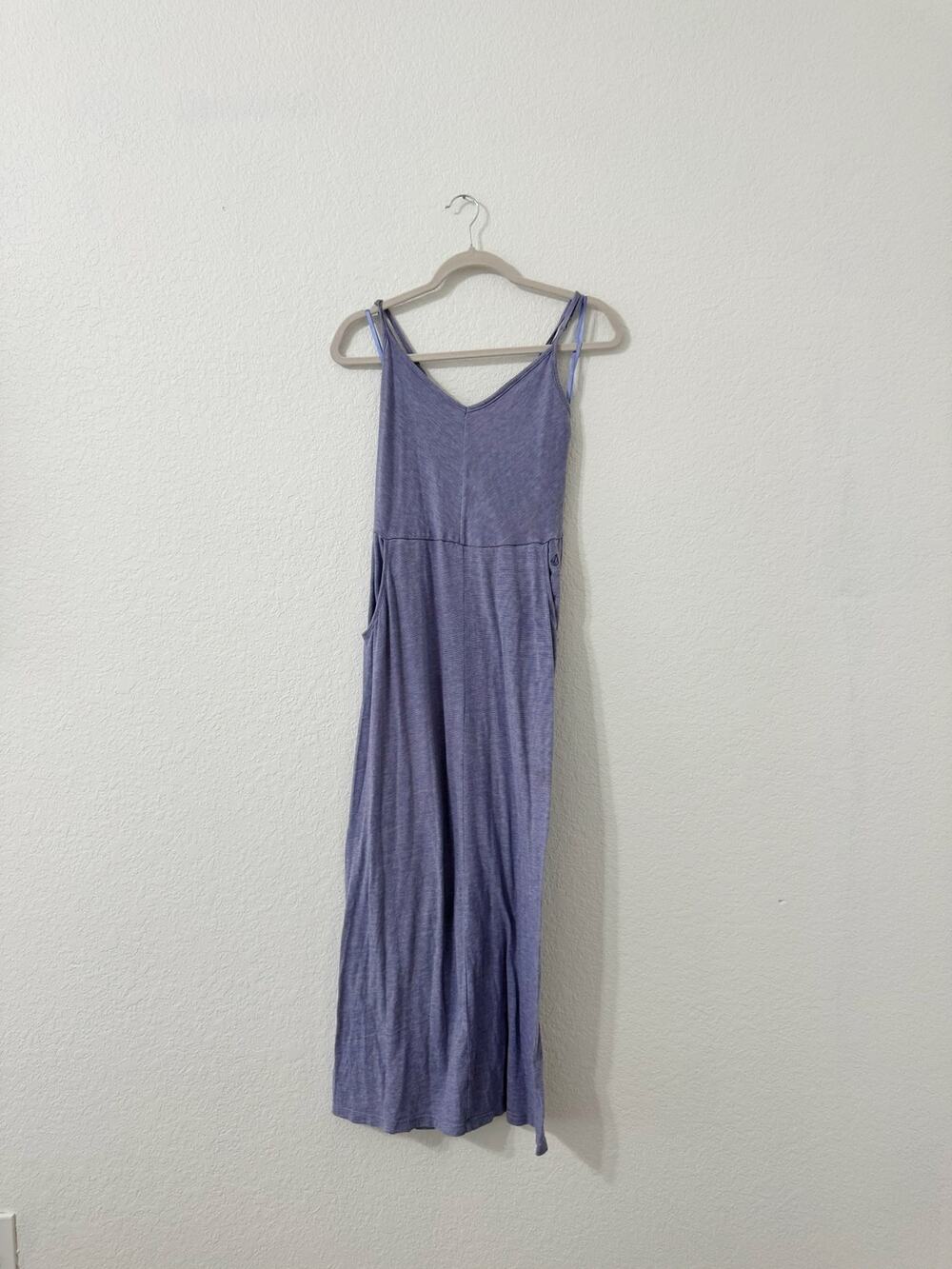 Volcom Lavender Strappy Maxi Dress Open Back Pockets Casual Sundress Size S